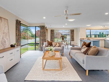 Move In, Spread Out