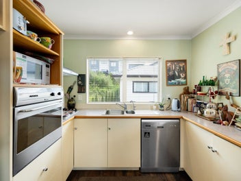 Lock, Leave & Live Well