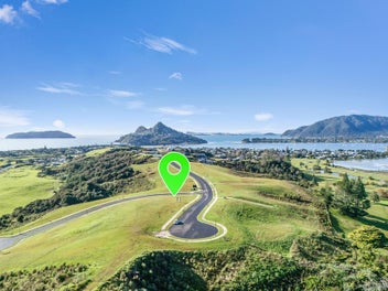 Big Skies & Coastal Outlook on Waitoko