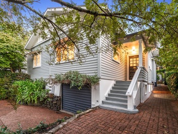 Quintessential Family Living