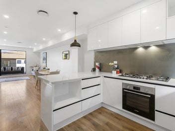 THE ONE EXISTS (FREEHOLD) - VENDORS GONE!