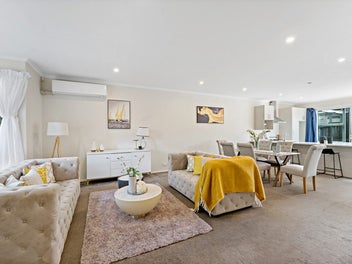 Effortless Freehold Living in Popular Addison