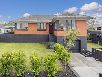 Fully Refurbished & Ready!