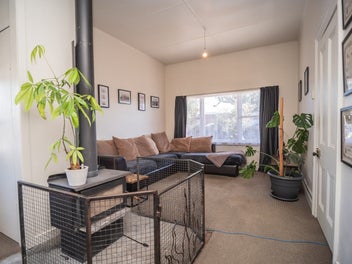 Cosy, private & super convenient