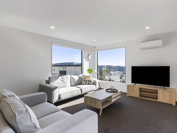 Modern, Easy Care Living