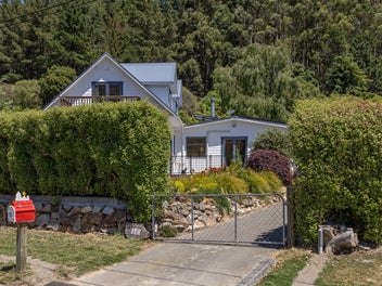 Peace and privacy in Purau