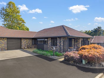 Spacious, Sunny and Secure Living