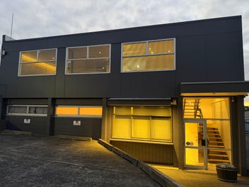 Image 1 of 30