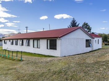 Accommodation / Investment Opportunity