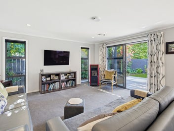 Start Fresh in Family-Friendly Allenton