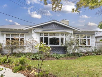 Rare 1,404sqm RMD site, develop or restore