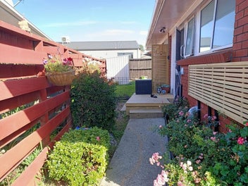 Image 1 of 10