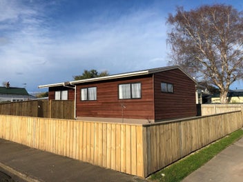 Image 1 of 8