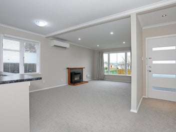 Family Favourite with a Backyard to Love