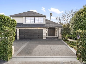 Luxury Family Home in DGZ
