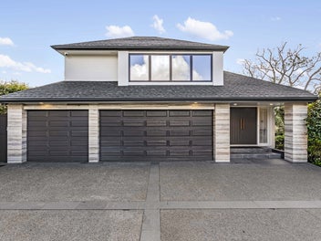 Luxury Family Home in Double Grammar Zone