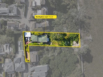 Location Location Location - PARK VIEWS & 1234sqm