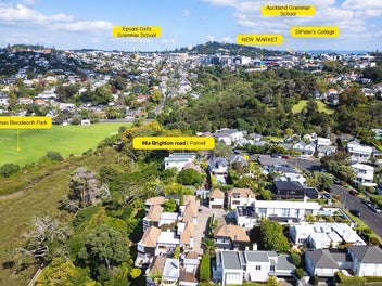 DGZ Freehold 1234m2 Renovate or Rebuild