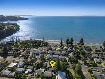 The Ultimate Coastal Canvas - Central Orewa