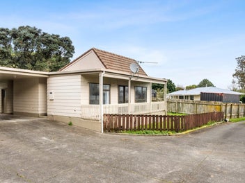 Set-and-Forget Investment with Excellent Tenants!