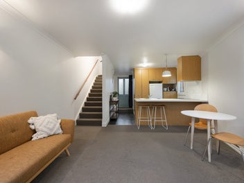 LIVE SMART.LIVE CENTRAL.LIVE NEWTOWN.