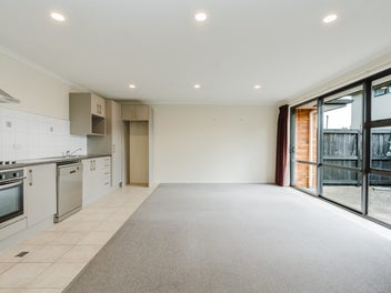 Easy Care Brick Townhouse