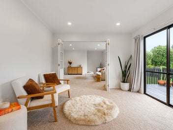 Charming - Freshly Renovated Family Home!