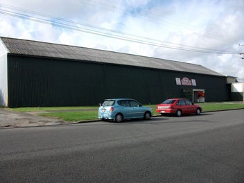 Image 1 of 5