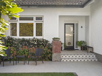 Good Looking and Ready to Move