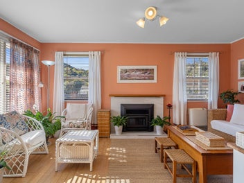 City Fringe Easy Living!