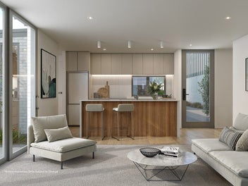 Garages and More Space in Cashmere High Zone!