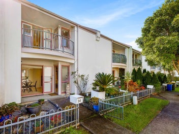 Freehold And Packed With Space