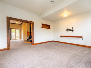 Warm, Welcoming & Wonderfully Located