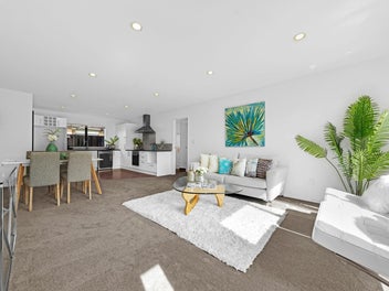 Single Level Brick & Tile