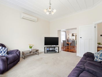 Location + charm + character!