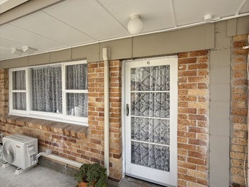 Image 1 of 11