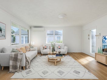 Brick & Tile, Xtra Large Unit, Great School Zones