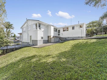 HOME & INCOME - 505M2 = OPTIONS