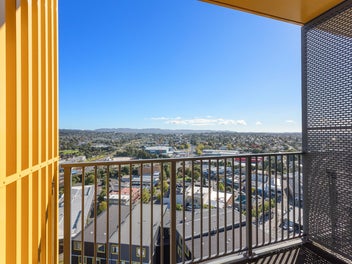 Style, Views and Potential in New Lynn