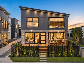 ROAD FRONT BEAUTY !!!