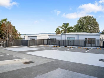 Sea Vista Terraces - corner lot is ready for you!