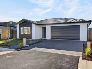 Brand New & Ready Now – 5% Deposit