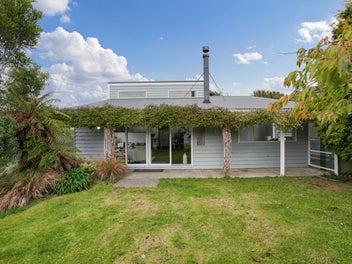 Image 1 of 41