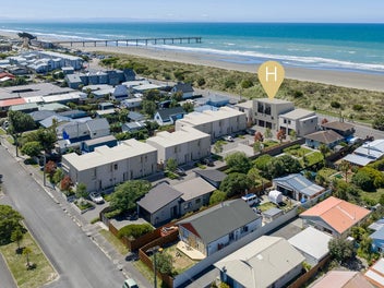 Front Row Coastal Living