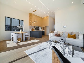 Contemporary Brand New 4 Bedroom Home