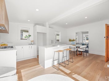 STYLISH, SUNNY AND MOVE-IN READY