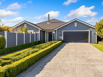 Central Prebbleton on 924m2