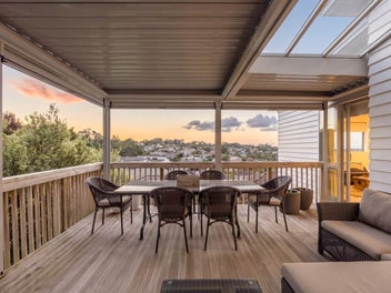 Stunning Views, Seamlessly Versatile Layouts