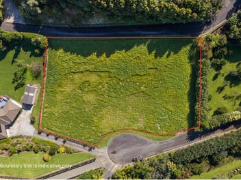 Northfacing 3101sqm section, close to town