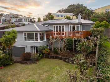 Coastal Charm, Schoolside Calm